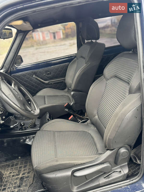 Позашляховик / Кросовер ВАЗ / Lada 21214 / 4x4 2003 в Вінниці фото 13 Позашляховик / Кросовер ВАЗ / Lada 21214 / 4x4 2003 в Вінниці