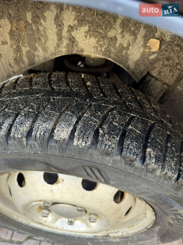 Позашляховик / Кросовер ВАЗ / Lada 21214 / 4x4 2011 в Білопіллі фото 10 Позашляховик / Кросовер ВАЗ / Lada 21214 / 4x4 2011 в Білопіллі