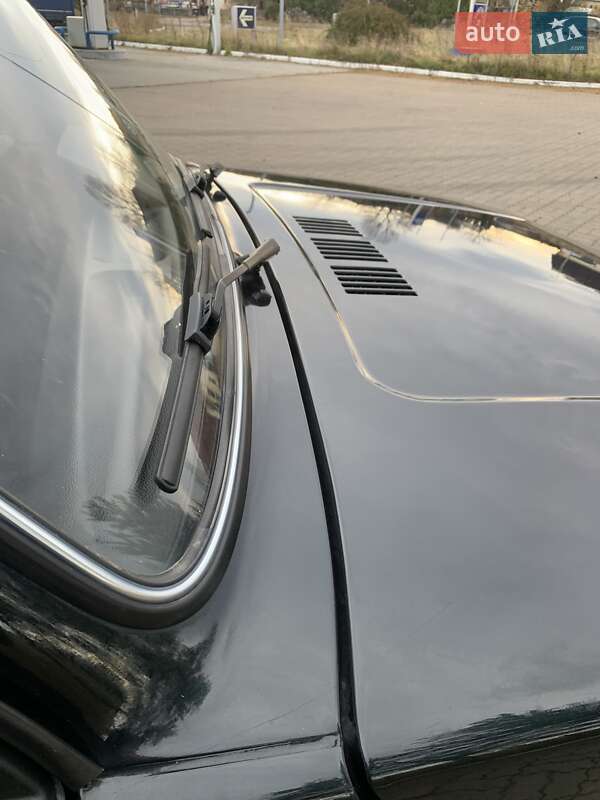 Внедорожник / Кроссовер ВАЗ / Lada 21214 / 4x4 2016 в Малой Турье