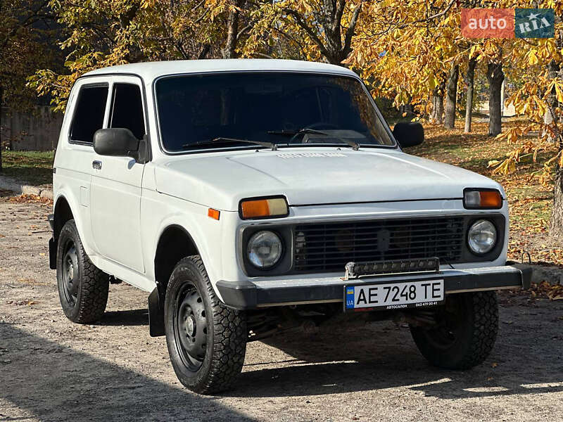 Позашляховик / Кросовер ВАЗ / Lada 21214 / 4x4 2011 в Дніпрі фото 3 Позашляховик / Кросовер ВАЗ / Lada 21214 / 4x4 2011 в Дніпрі