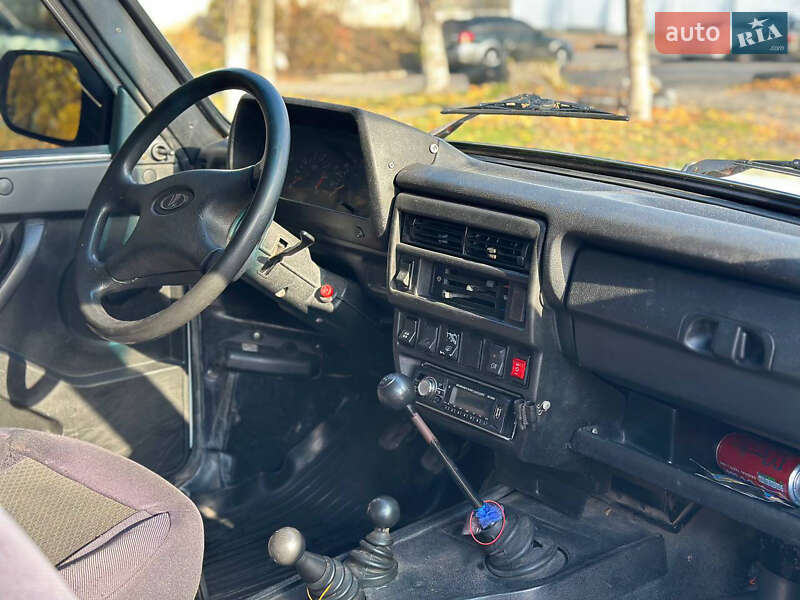 Позашляховик / Кросовер ВАЗ / Lada 21214 / 4x4 2011 в Дніпрі фото 16 Позашляховик / Кросовер ВАЗ / Lada 21214 / 4x4 2011 в Дніпрі