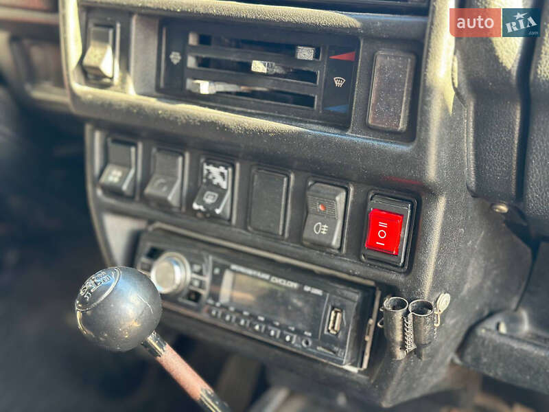 Позашляховик / Кросовер ВАЗ / Lada 21214 / 4x4 2011 в Дніпрі фото 21 Позашляховик / Кросовер ВАЗ / Lada 21214 / 4x4 2011 в Дніпрі