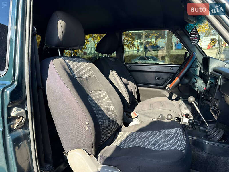 Внедорожник / Кроссовер ВАЗ / Lada 21214 / 4x4 2013 в Днепре фото 14 Внедорожник / Кроссовер ВАЗ / Lada 21214 / 4x4 2013 в Днепре