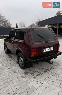 Позашляховик / Кросовер ВАЗ 21214 / 4x4 2014 в Підволочиську