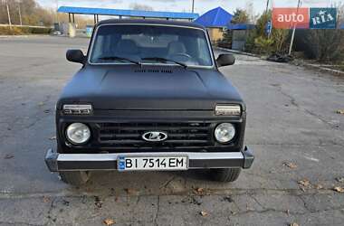 Внедорожник / Кроссовер ВАЗ 21214 / 4x4 2013 в Полтаве