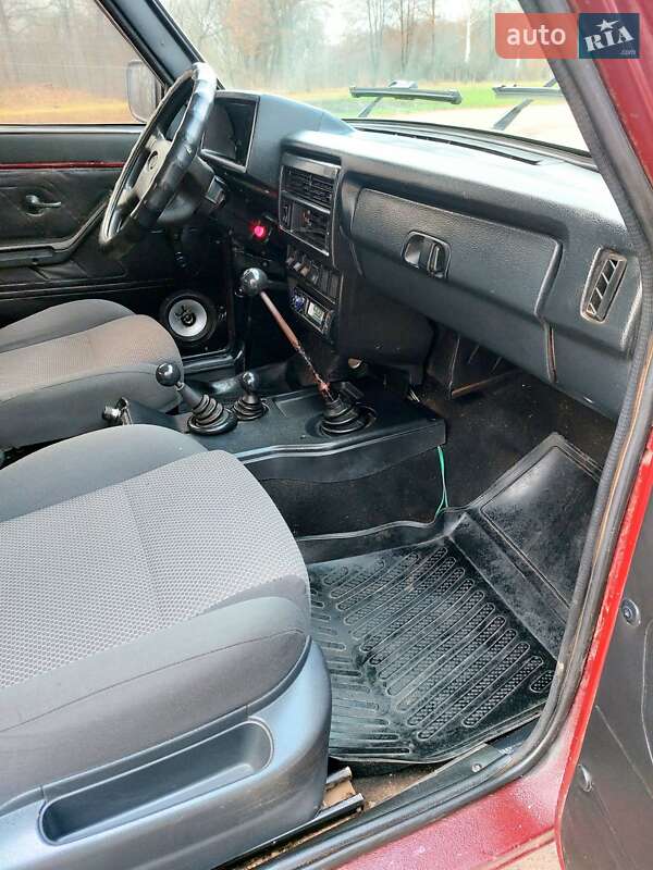 Позашляховик / Кросовер ВАЗ / Lada 21214 / 4x4 2006 в Тростянці