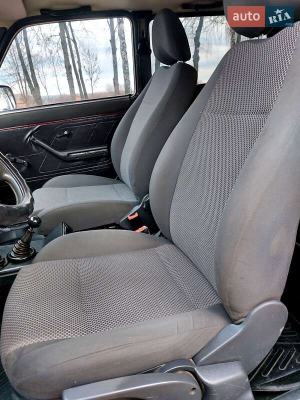 Позашляховик / Кросовер ВАЗ / Lada 21214 / 4x4 2006 в Тростянці