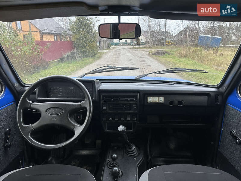 Внедорожник / Кроссовер ВАЗ / Lada 21214 / 4x4 2008 в Олевске