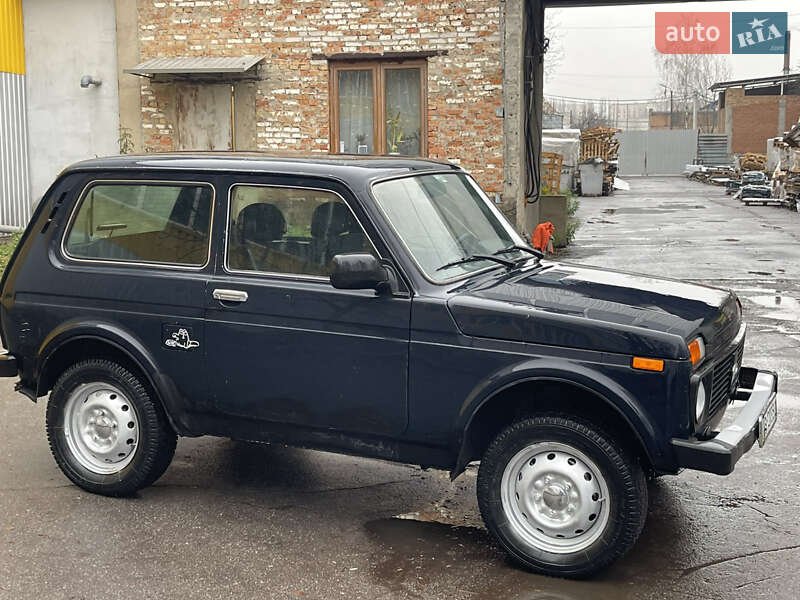 Позашляховик / Кросовер ВАЗ / Lada 21214 / 4x4 2012 в Вінниці
