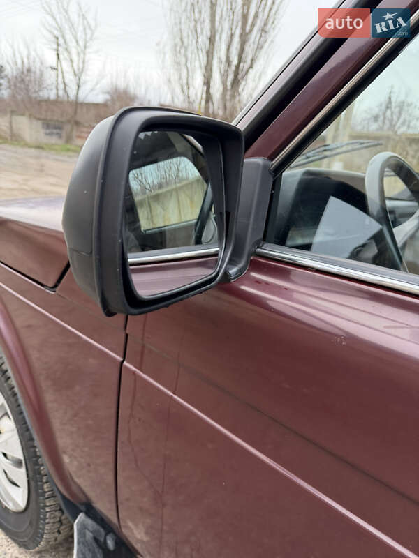 Позашляховик / Кросовер ВАЗ / Lada 21214 / 4x4 2012 в Запоріжжі