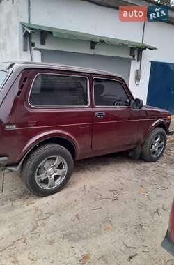 Внедорожник / Кроссовер ВАЗ 21214 / 4x4 2011 в Путивле