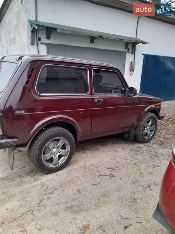 ВАЗ / Lada 21214 / 4x4 2011