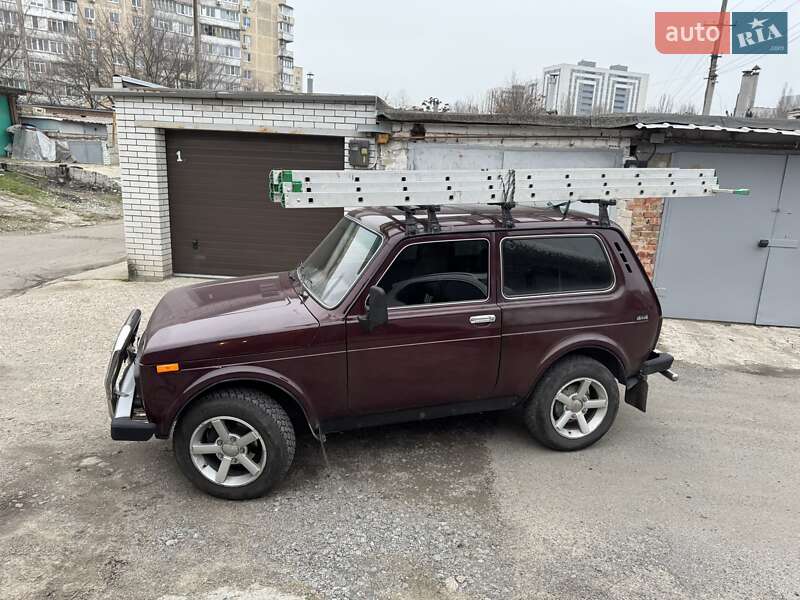 Внедорожник / Кроссовер ВАЗ / Lada 21214 / 4x4 2006 в Днепре