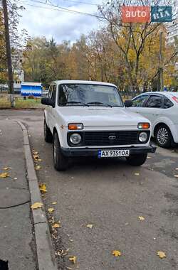 Внедорожник / Кроссовер ВАЗ 21214 / 4x4 2012 в Харькове