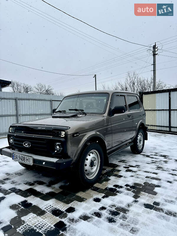 ВАЗ / Lada 21214 / 4x4 2017 ВАЗ / Lada 21214 / 4x4 2017