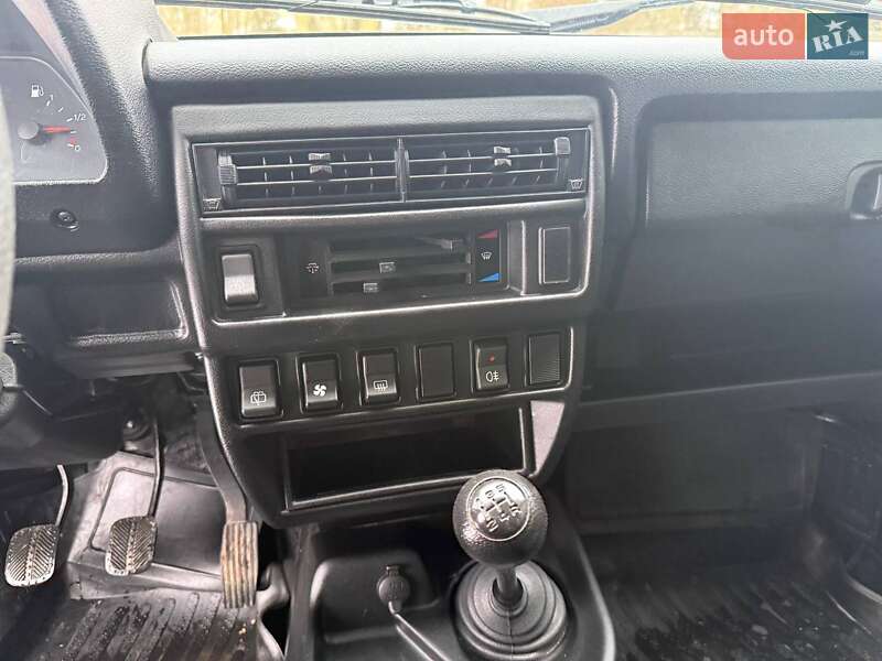 Внедорожник / Кроссовер ВАЗ / Lada 21214 / 4x4 2018 в Киеве фото 16 Внедорожник / Кроссовер ВАЗ / Lada 21214 / 4x4 2018 в Киеве