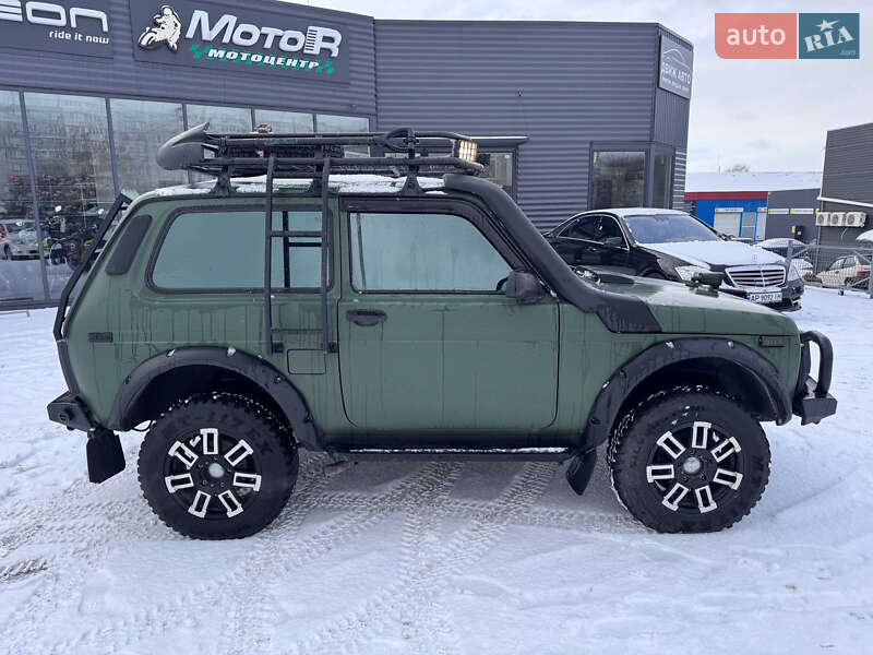 Внедорожник / Кроссовер ВАЗ / Lada 21214 / 4x4 2010 в Запорожье