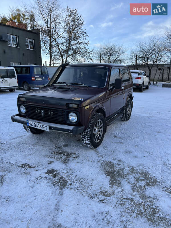 Внедорожник / Кроссовер ВАЗ / Lada 21214 / 4x4 2007 в Вараше фото 3 Внедорожник / Кроссовер ВАЗ / Lada 21214 / 4x4 2007 в Вараше