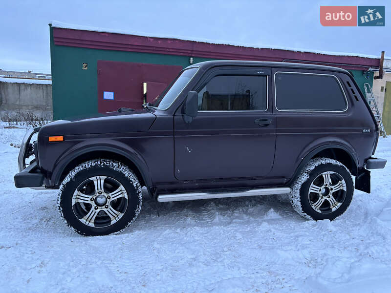 Внедорожник / Кроссовер ВАЗ / Lada 21214 / 4x4 2008 в Глухове