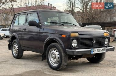 Позашляховик / Кросовер ВАЗ 21214 / 4x4 2015 в Дніпрі