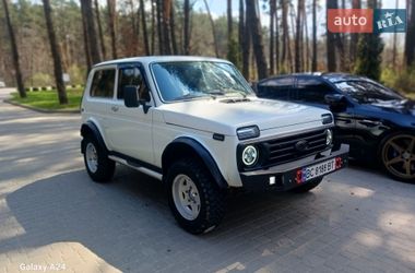 Внедорожник / Кроссовер ВАЗ 21214 / 4x4 2009 в Львове