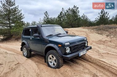 Позашляховик / Кросовер ВАЗ 21214 / 4x4 2007 в Києві