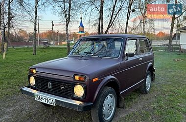 Позашляховик / Кросовер ВАЗ 21214 / 4x4 2003 в Лебедині