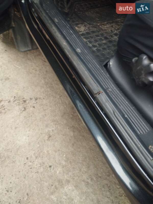 Позашляховик / Кросовер ВАЗ / Lada 2123 Niva 2008 в Умані