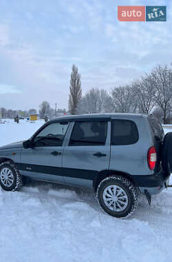 Внедорожник / Кроссовер ВАЗ / Lada 2123 Niva 2007 в Чемеровцах