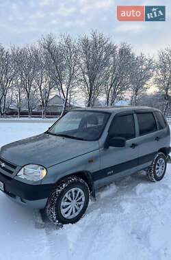 Позашляховик / Кросовер ВАЗ / Lada 2123 Niva 2007 в Чемерівцях