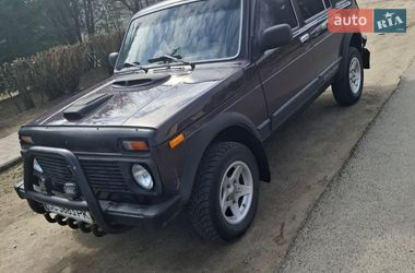 Позашляховик / Кросовер ВАЗ 2131 Нива 2003 в Самборі