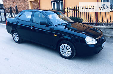 Седан ВАЗ / Lada 2170 Priora 2008 в Тячеве