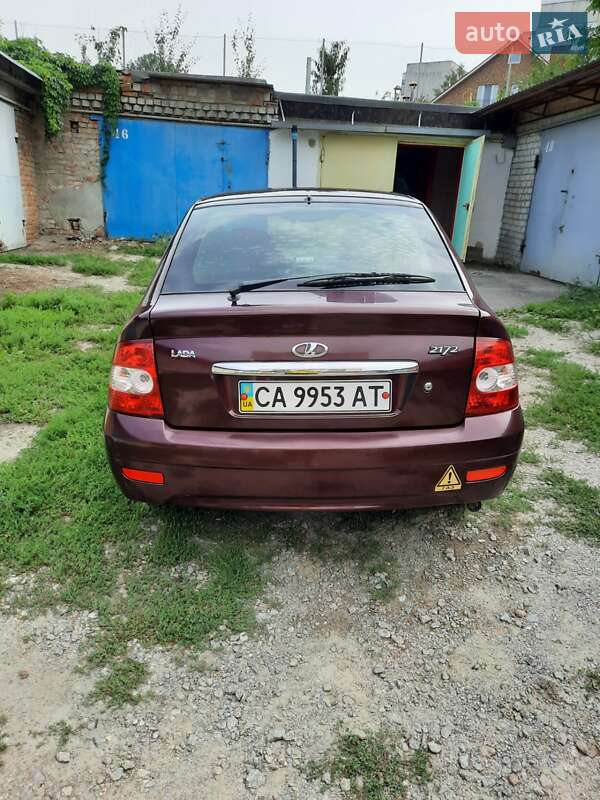 Хэтчбек ВАЗ / Lada 2170 Priora 2008 в Умани