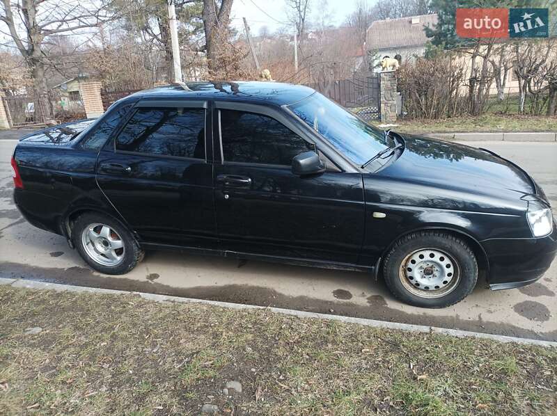 Универсал ВАЗ / Lada 2170 Priora 2008 в Калуше