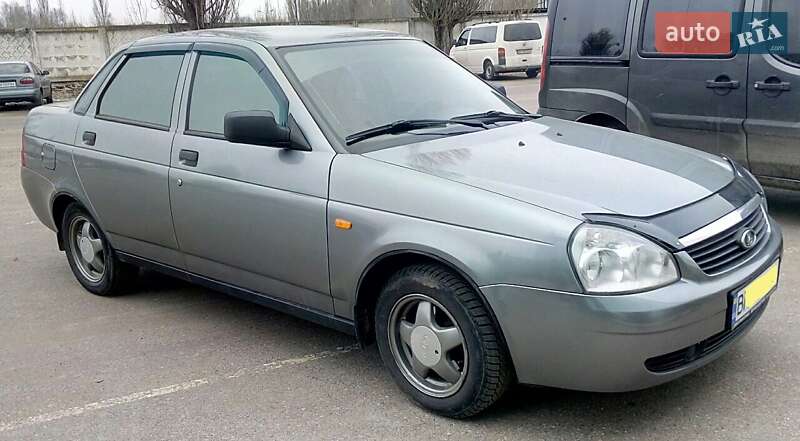 Седан ВАЗ 2170 Priora 2008 в  фото Седан ВАЗ 2170 Priora 2008 в