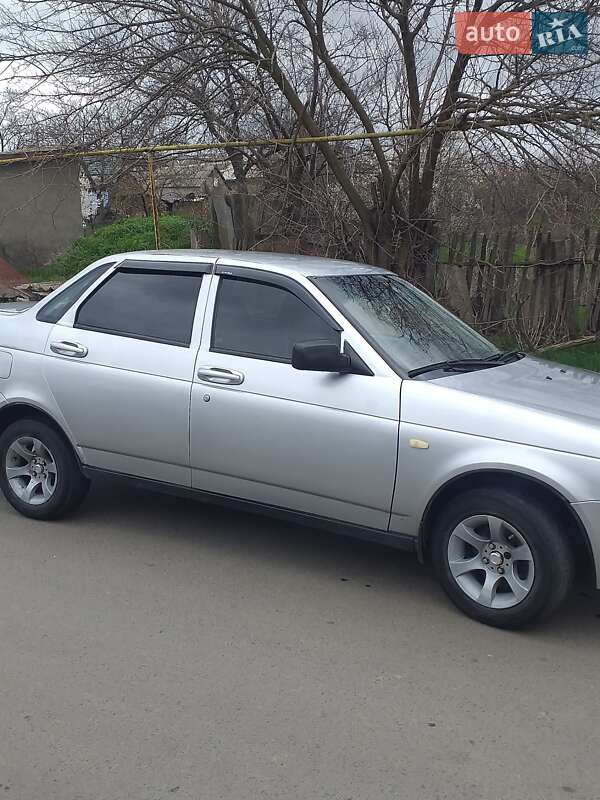 Седан ВАЗ / Lada 2170 Priora 2008 в Николаеве