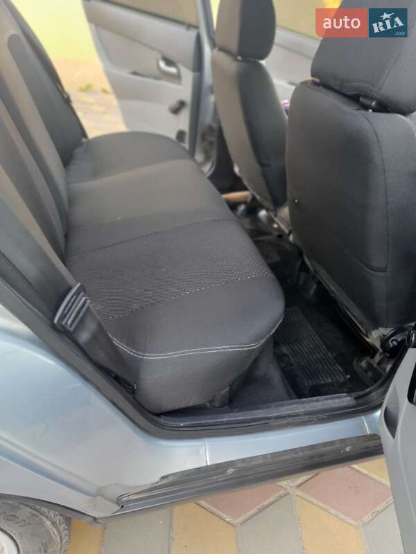 Седан ВАЗ / Lada 2170 Priora 2009 в Любашевке фото 3 Седан ВАЗ / Lada 2170 Priora 2009 в Любашевке