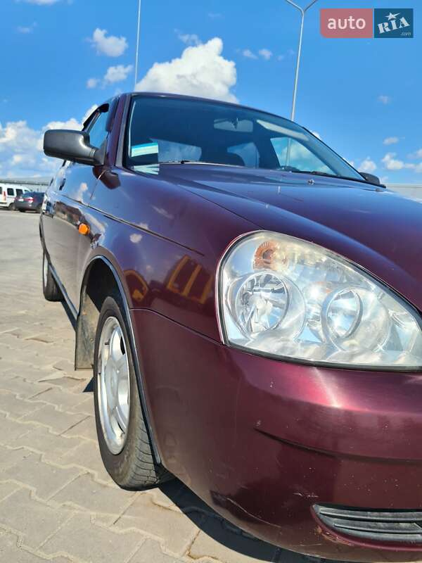 Седан ВАЗ / Lada 2170 Priora 2008 в Луцке