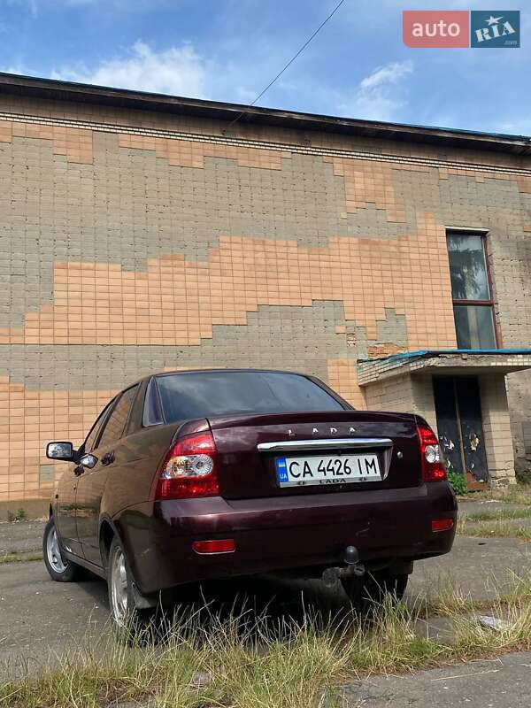 Седан ВАЗ / Lada 2170 Priora 2011 в Тальном фото 2 Седан ВАЗ / Lada 2170 Priora 2011 в Тальном