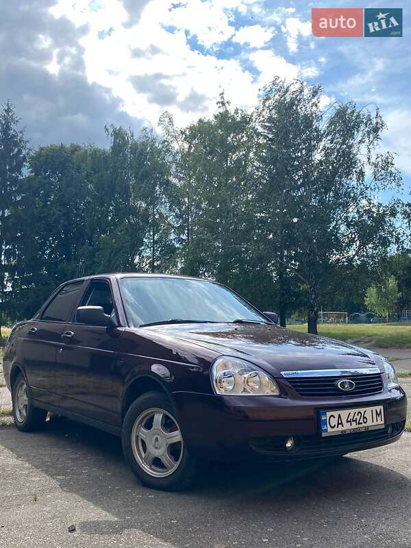 Седан ВАЗ / Lada 2170 Priora 2011 в Тальном фото 3 Седан ВАЗ / Lada 2170 Priora 2011 в Тальном