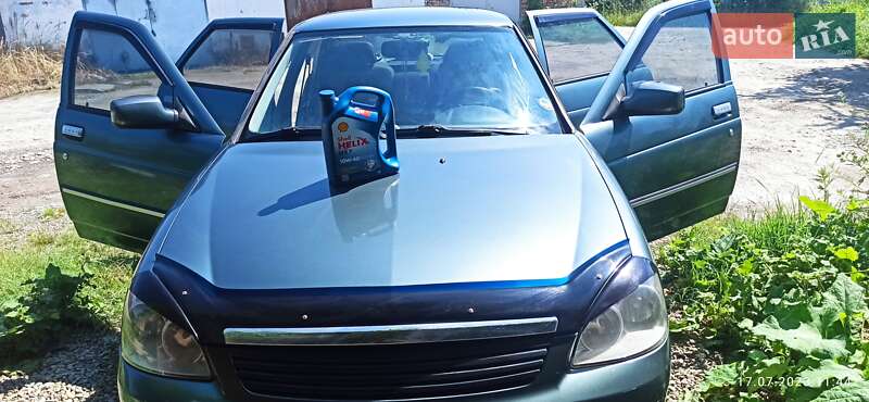 Седан ВАЗ / Lada 2170 Priora 2009 в Калуші