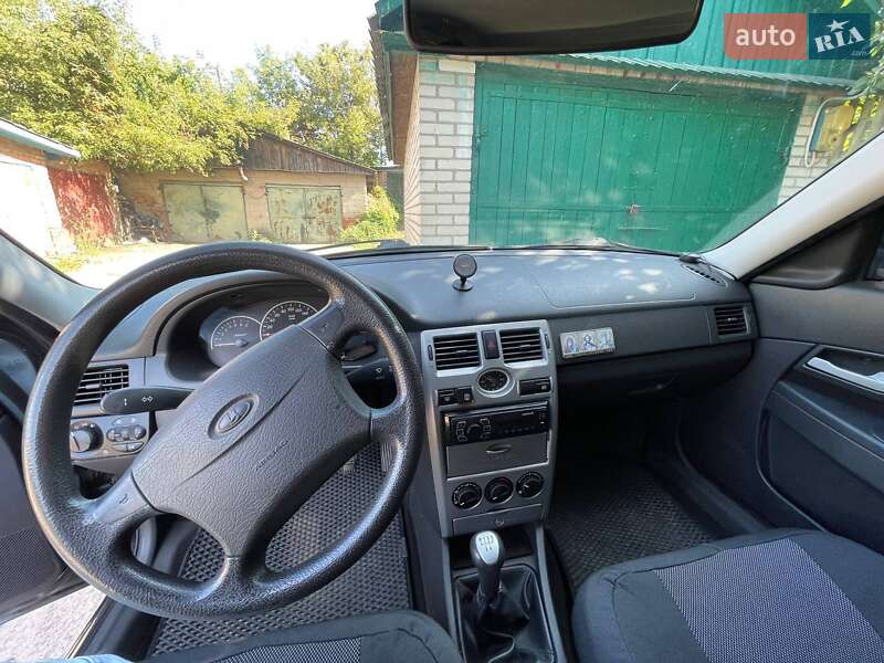 Седан ВАЗ / Lada 2170 Priora 2011 в Гайсину