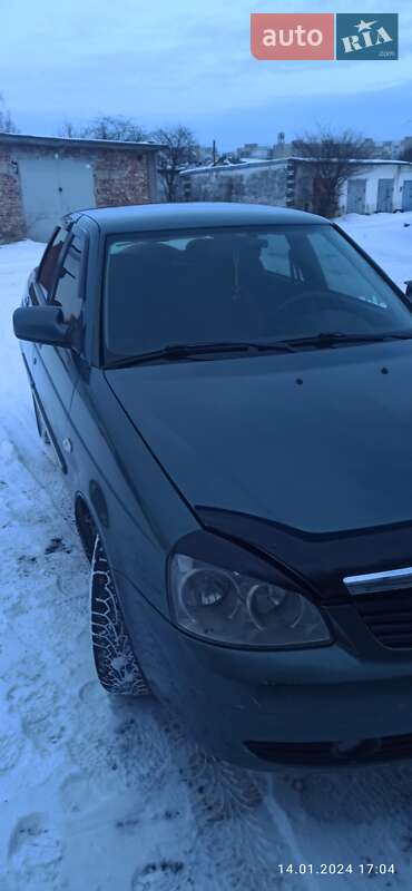 Седан ВАЗ / Lada 2170 Priora 2009 в Калуші