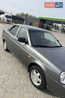 Седан ВАЗ 2170 Priora 2008 в 