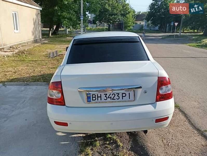 Седан ВАЗ / Lada 2170 Priora 2013 в Одесі