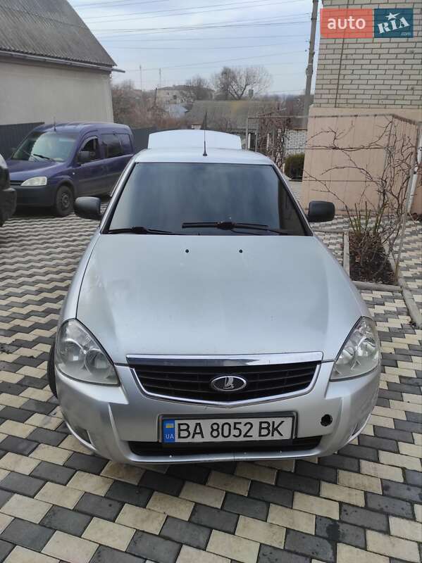 Седан ВАЗ / Lada 2170 Priora 2013 в Благовещенском