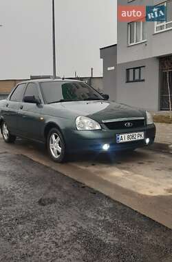 Седан ВАЗ / Lada 2170 Priora 2010 в Киеве