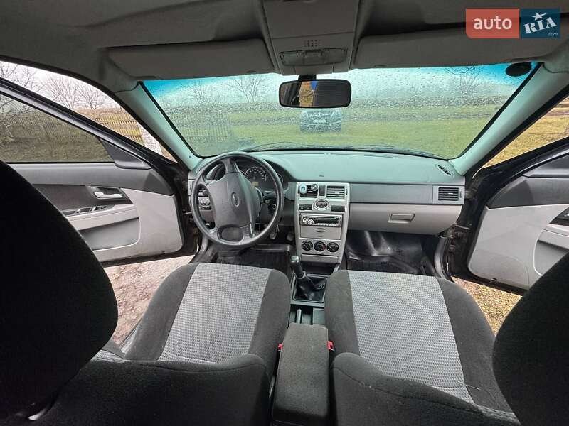 Седан ВАЗ / Lada 2170 Priora 2010 в Недригайлове