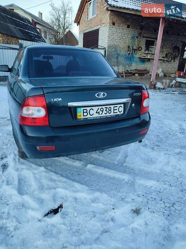 Седан ВАЗ / Lada 2170 Priora 2008 в Красному