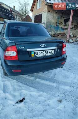 Седан ВАЗ / Lada 2170 Priora 2008 в Красному